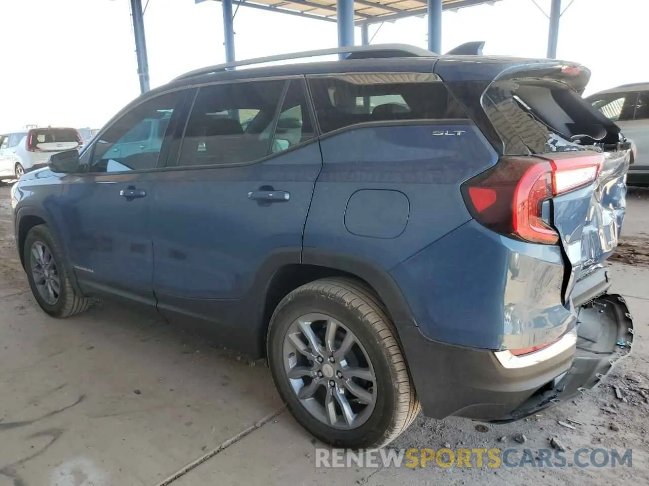 2 Photograph of a damaged car 3GKALVEG8RL237550 GMC TERRAIN 2024