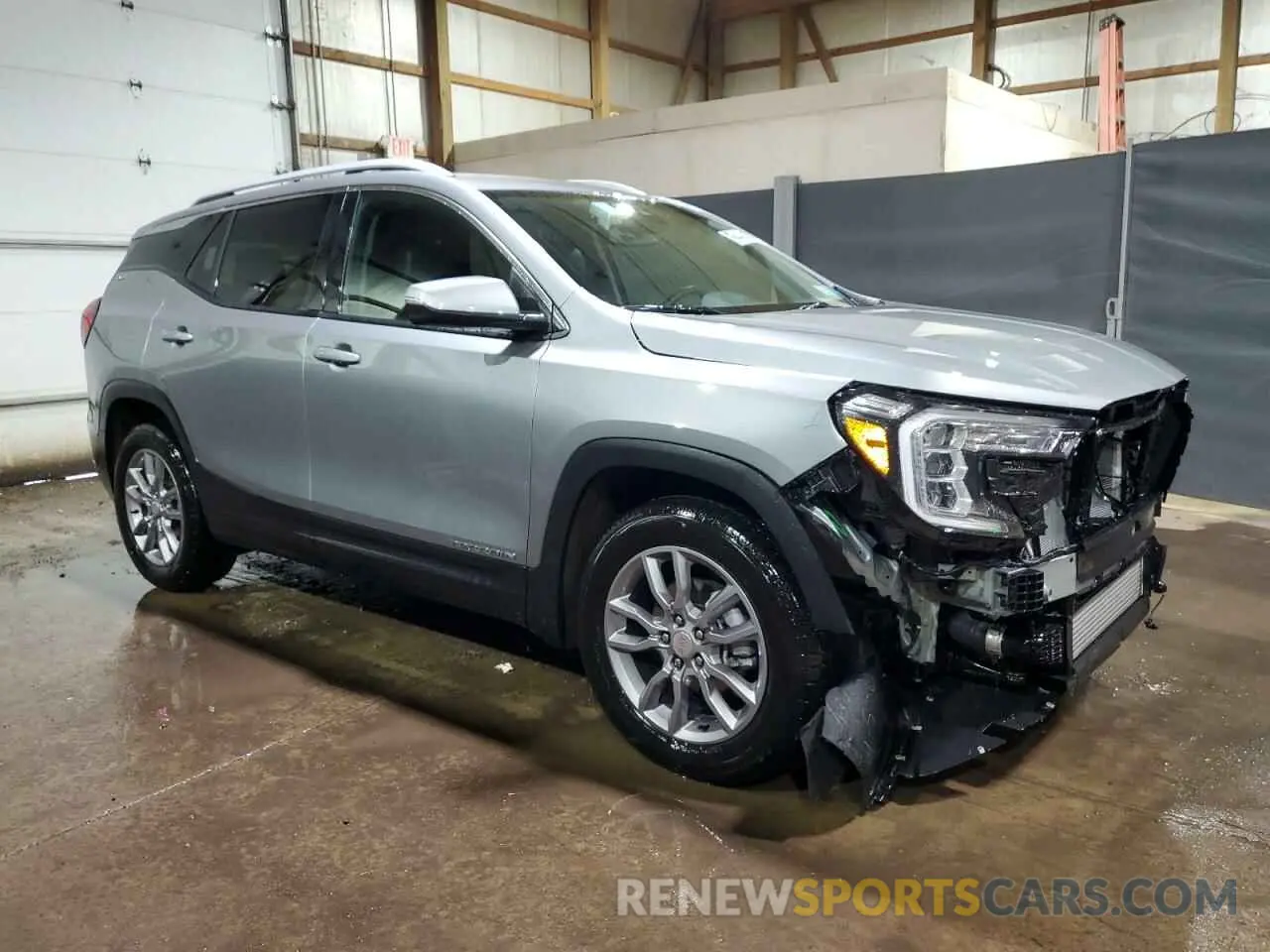 4 Photograph of a damaged car 3GKALVEG9RL334837 GMC TERRAIN 2024