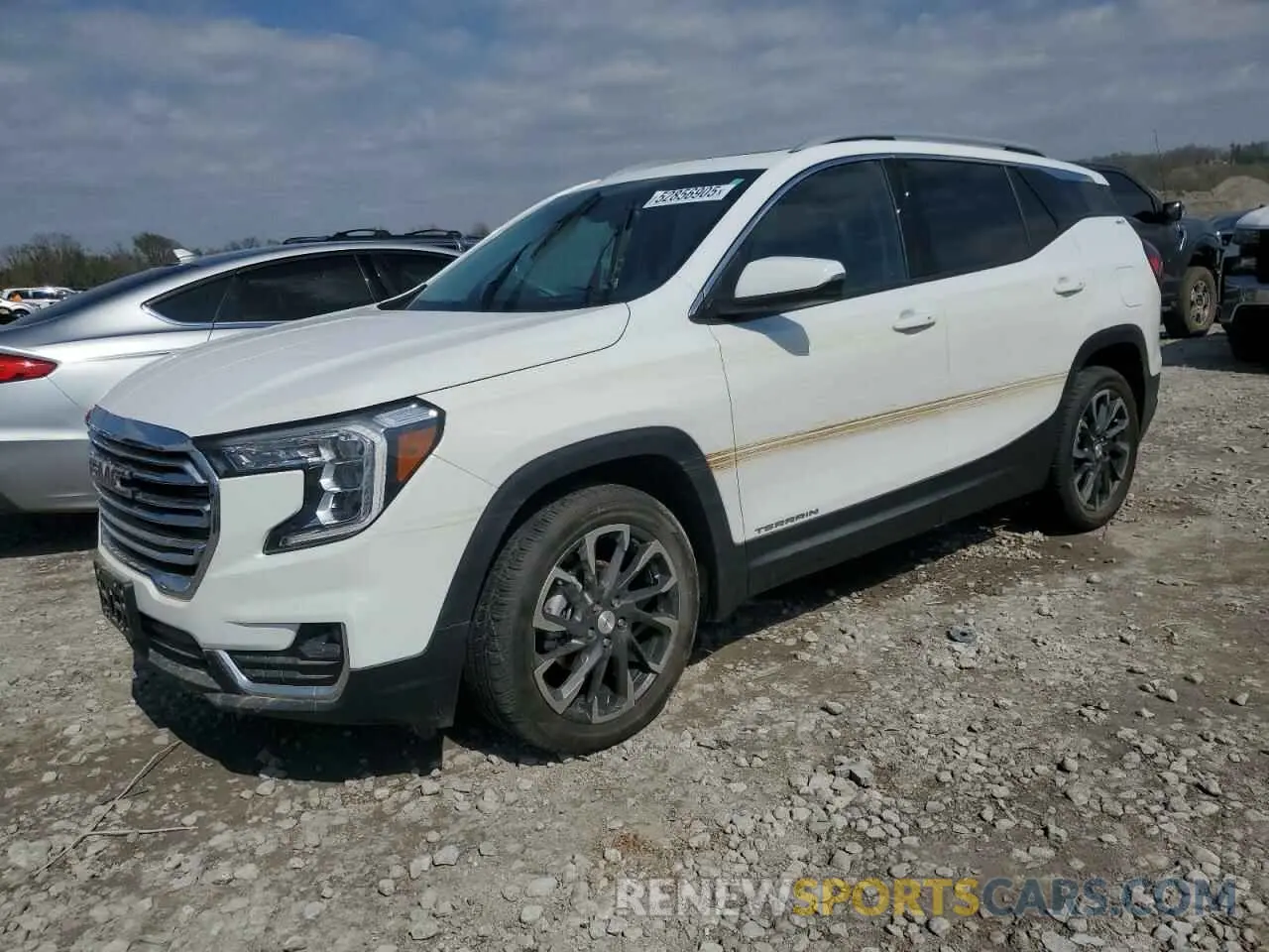 1 Photograph of a damaged car 3GKALVEG9RL382502 GMC TERRAIN 2024
