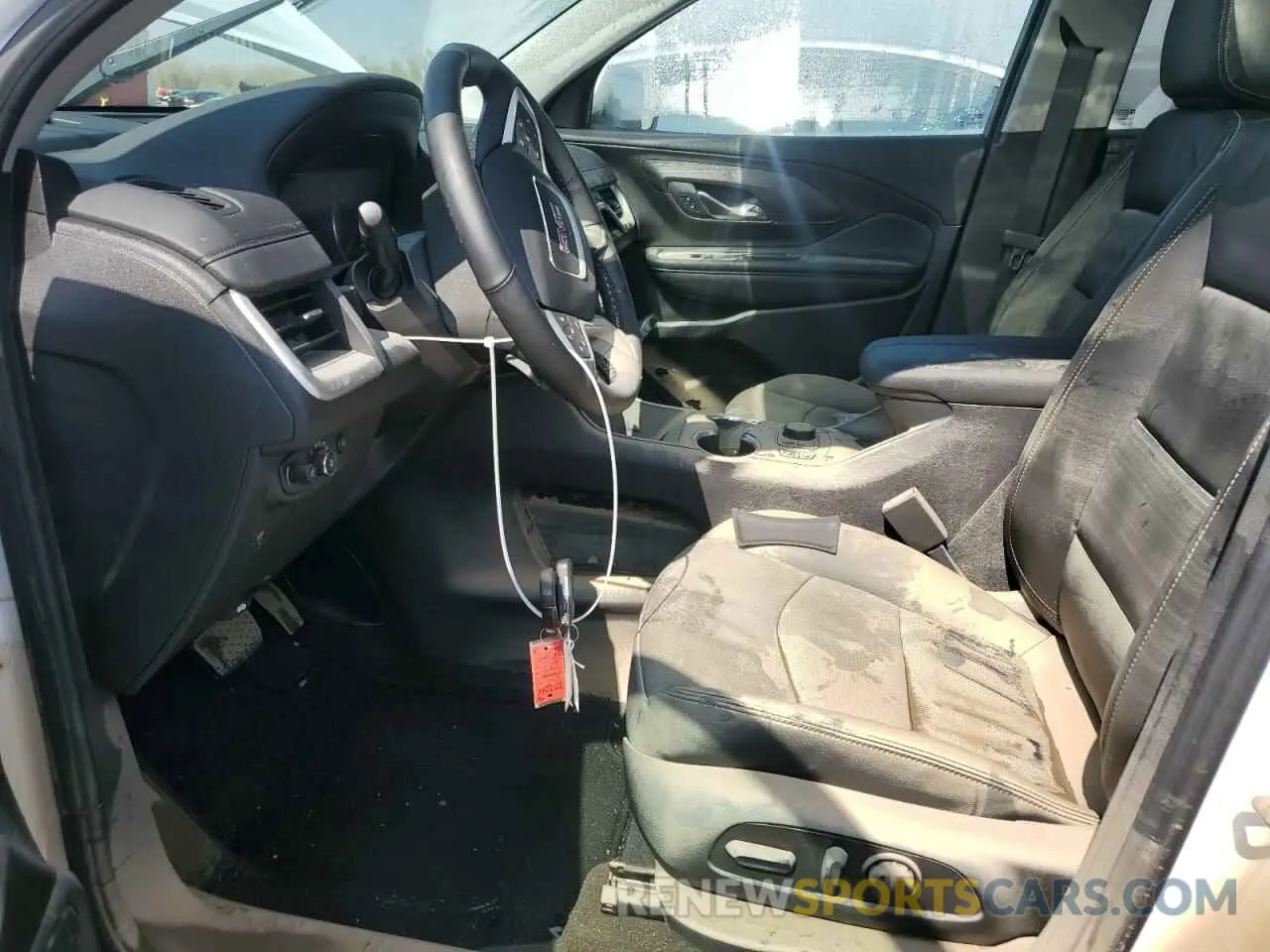 7 Photograph of a damaged car 3GKALVEG9RL382502 GMC TERRAIN 2024