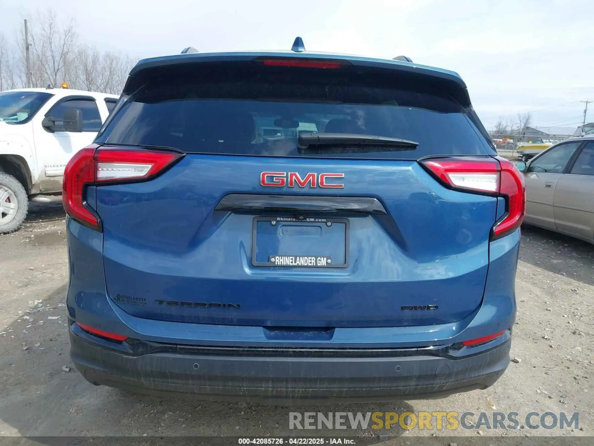 16 Photograph of a damaged car 3GKALVEGXRL123131 GMC TERRAIN 2024