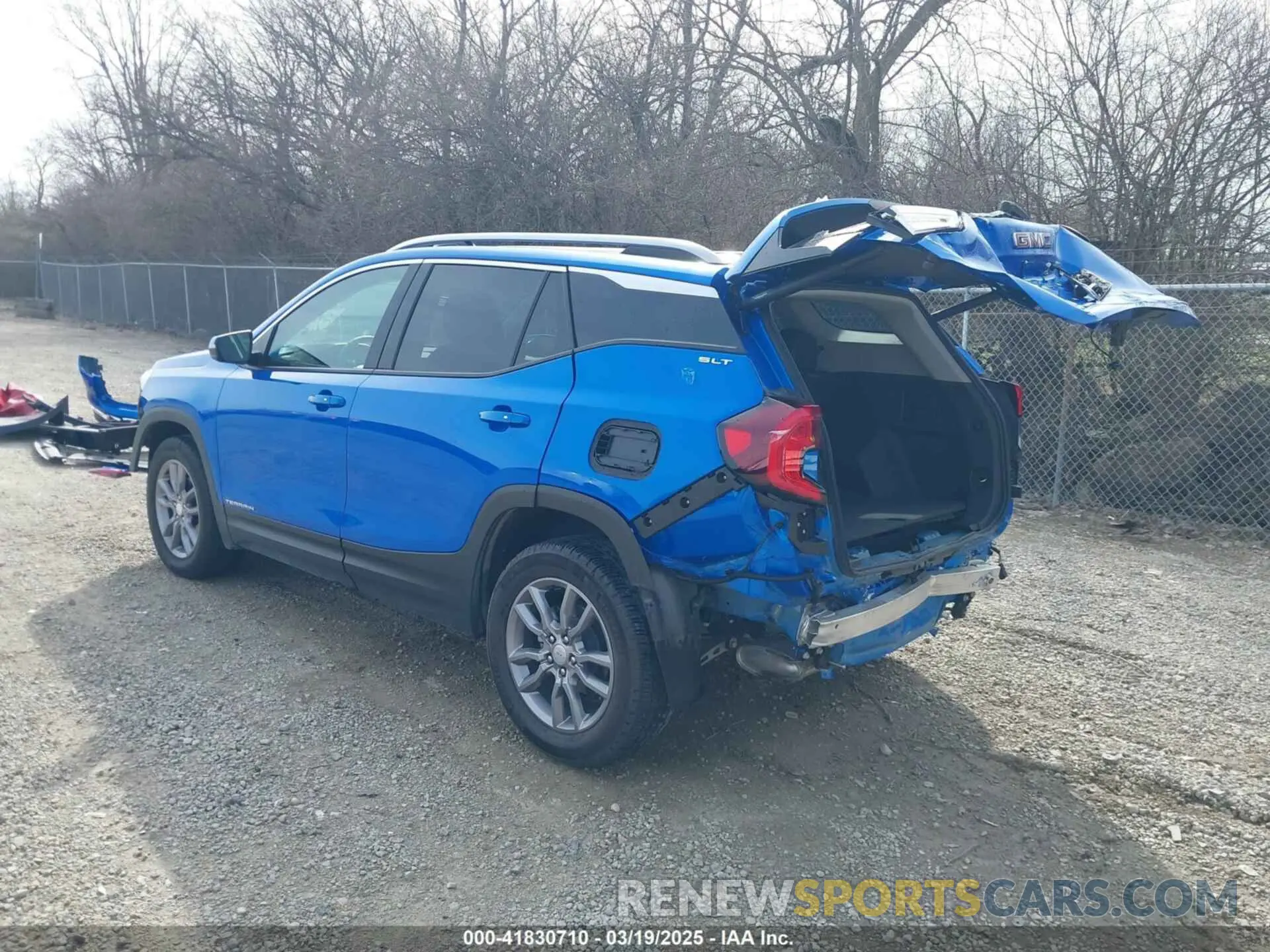 3 Photograph of a damaged car 3GKALVEGXRL164195 GMC TERRAIN 2024