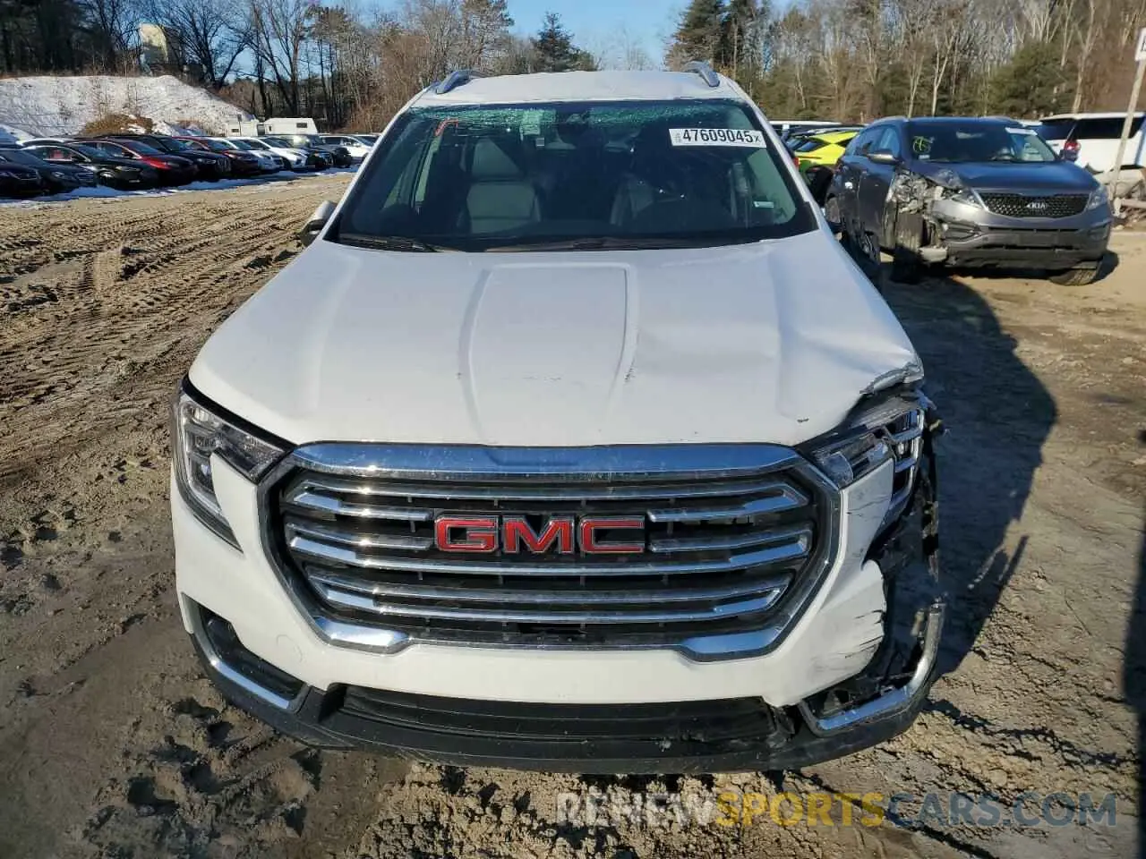 5 Photograph of a damaged car 3GKALVEGXRL166349 GMC TERRAIN 2024