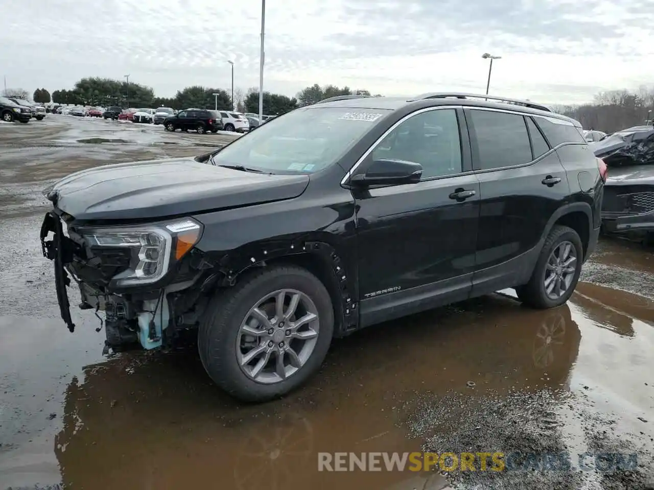 1 Photograph of a damaged car 3GKALVEGXRL327959 GMC TERRAIN 2024