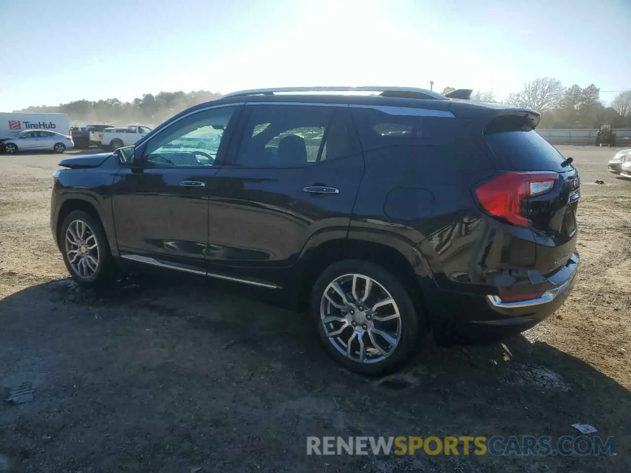 2 Photograph of a damaged car 3GKALXEG0RL155372 GMC TERRAIN 2024