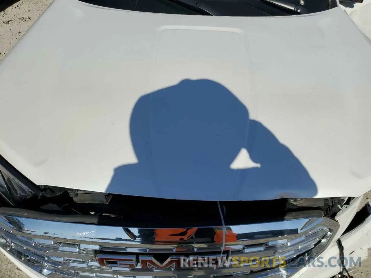 11 Photograph of a damaged car 3GKALXEG0RL277097 GMC TERRAIN 2024