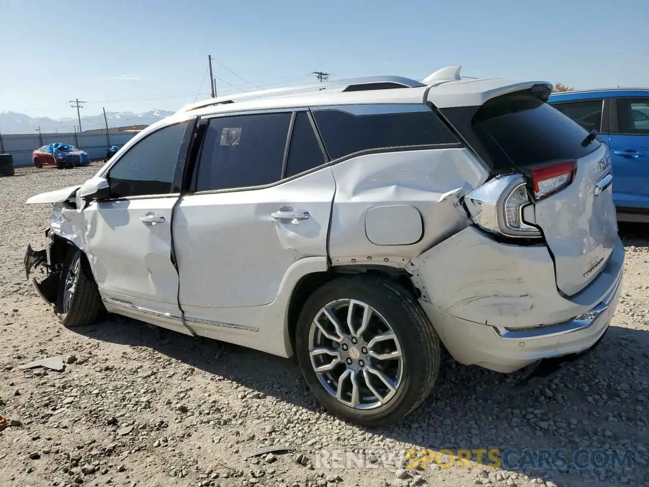 2 Photograph of a damaged car 3GKALXEG0RL277097 GMC TERRAIN 2024
