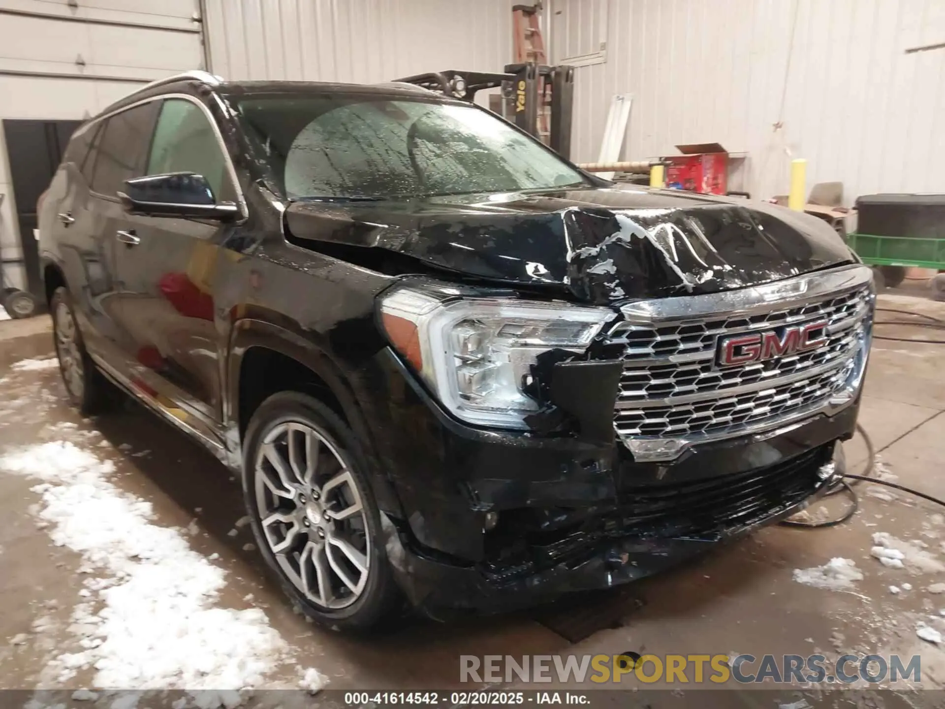 1 Photograph of a damaged car 3GKALXEG4RL372651 GMC TERRAIN 2024