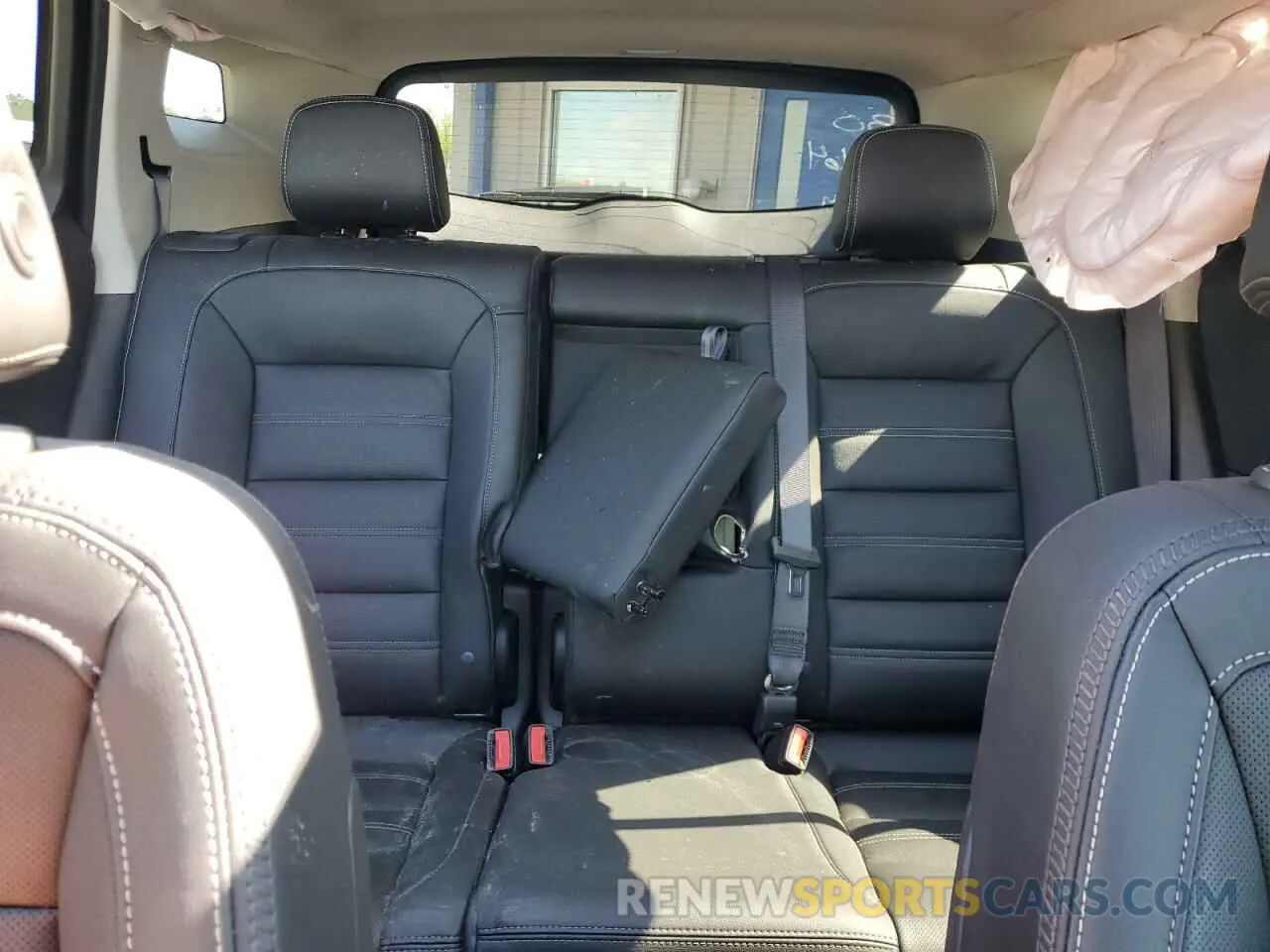 10 Photograph of a damaged car 3GKALXEG6RL152864 GMC TERRAIN 2024