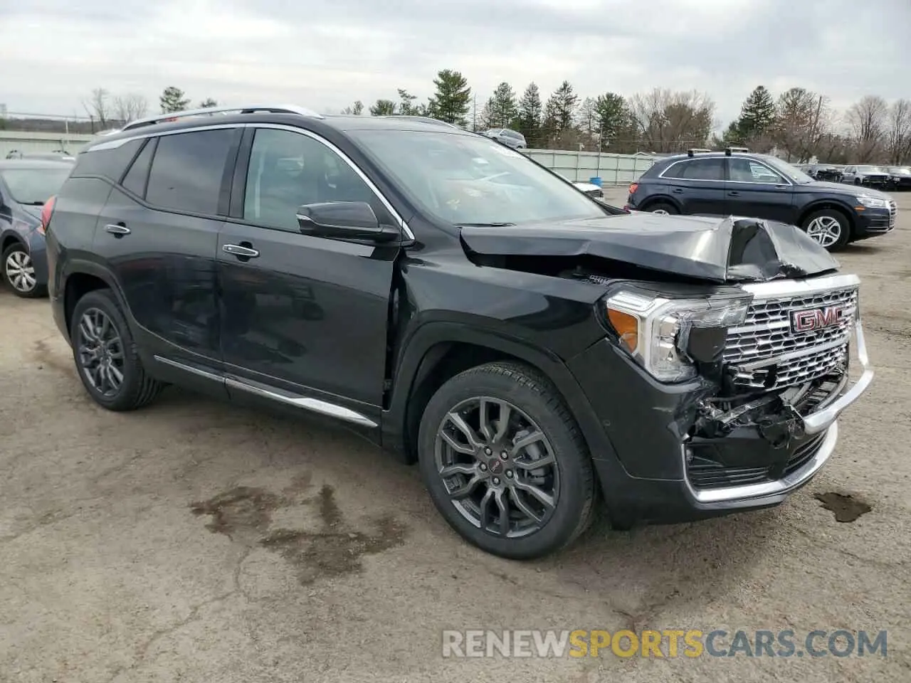 4 Photograph of a damaged car 3GKALXEG6RL184584 GMC TERRAIN 2024