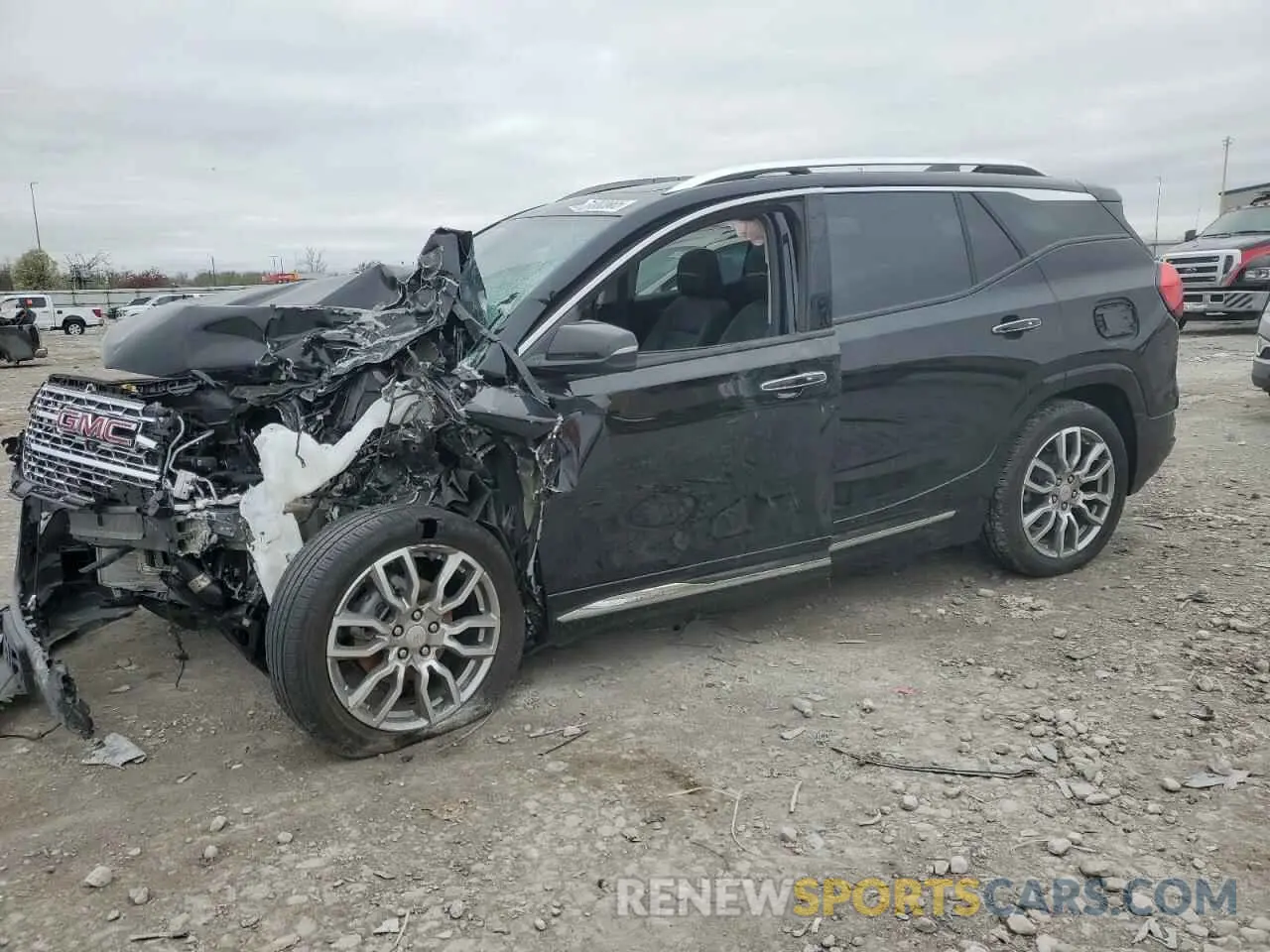 1 Photograph of a damaged car 3GKALXEG8RL115234 GMC TERRAIN 2024