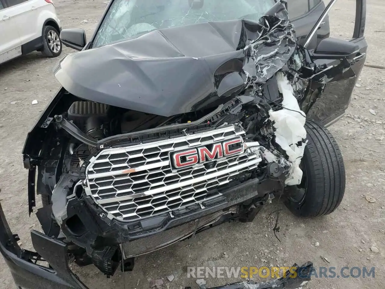 12 Photograph of a damaged car 3GKALXEG8RL115234 GMC TERRAIN 2024