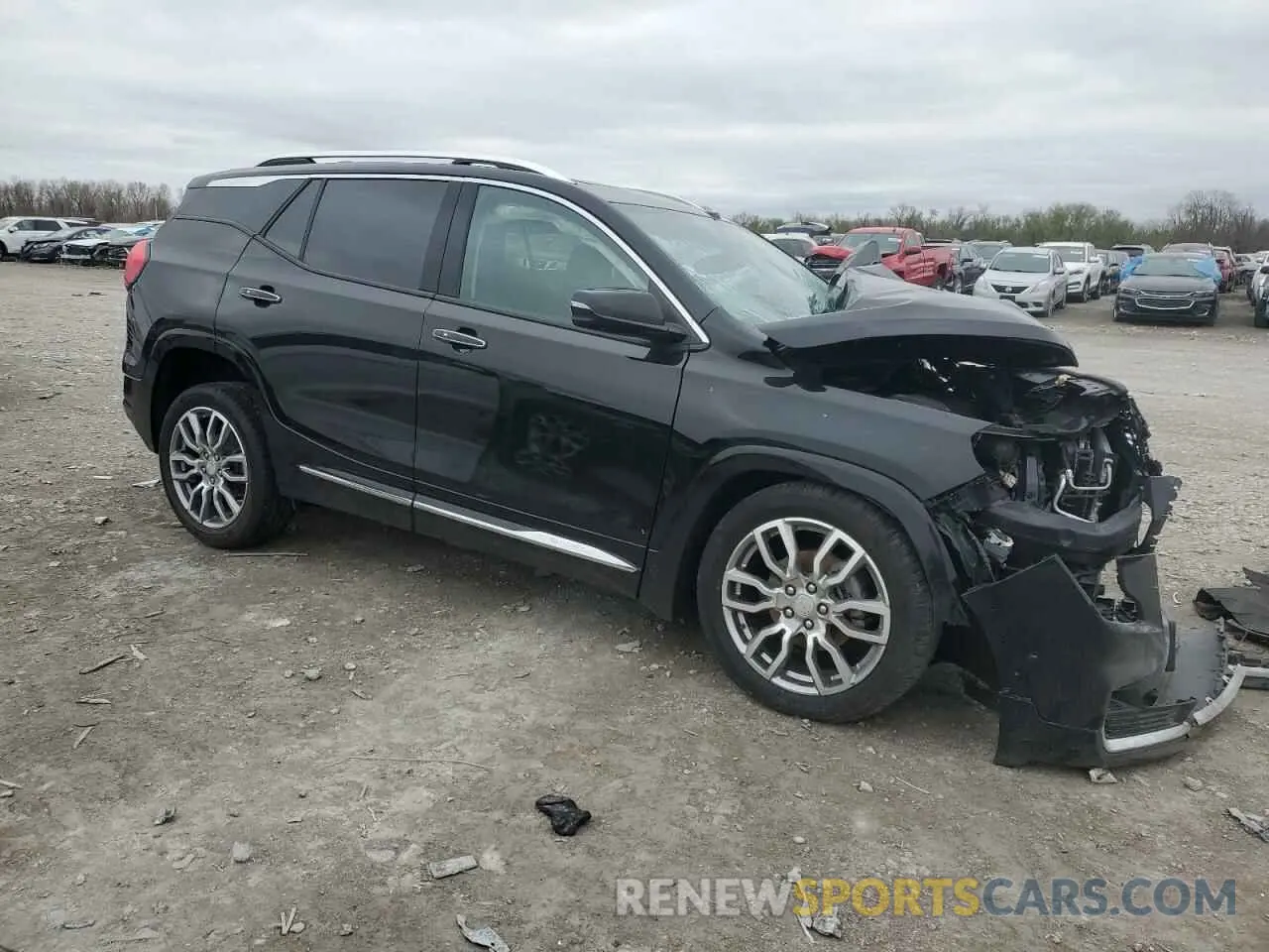 4 Photograph of a damaged car 3GKALXEG8RL115234 GMC TERRAIN 2024