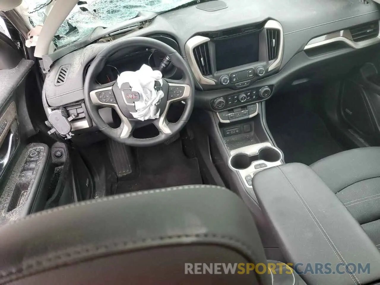 8 Photograph of a damaged car 3GKALXEG8RL115234 GMC TERRAIN 2024