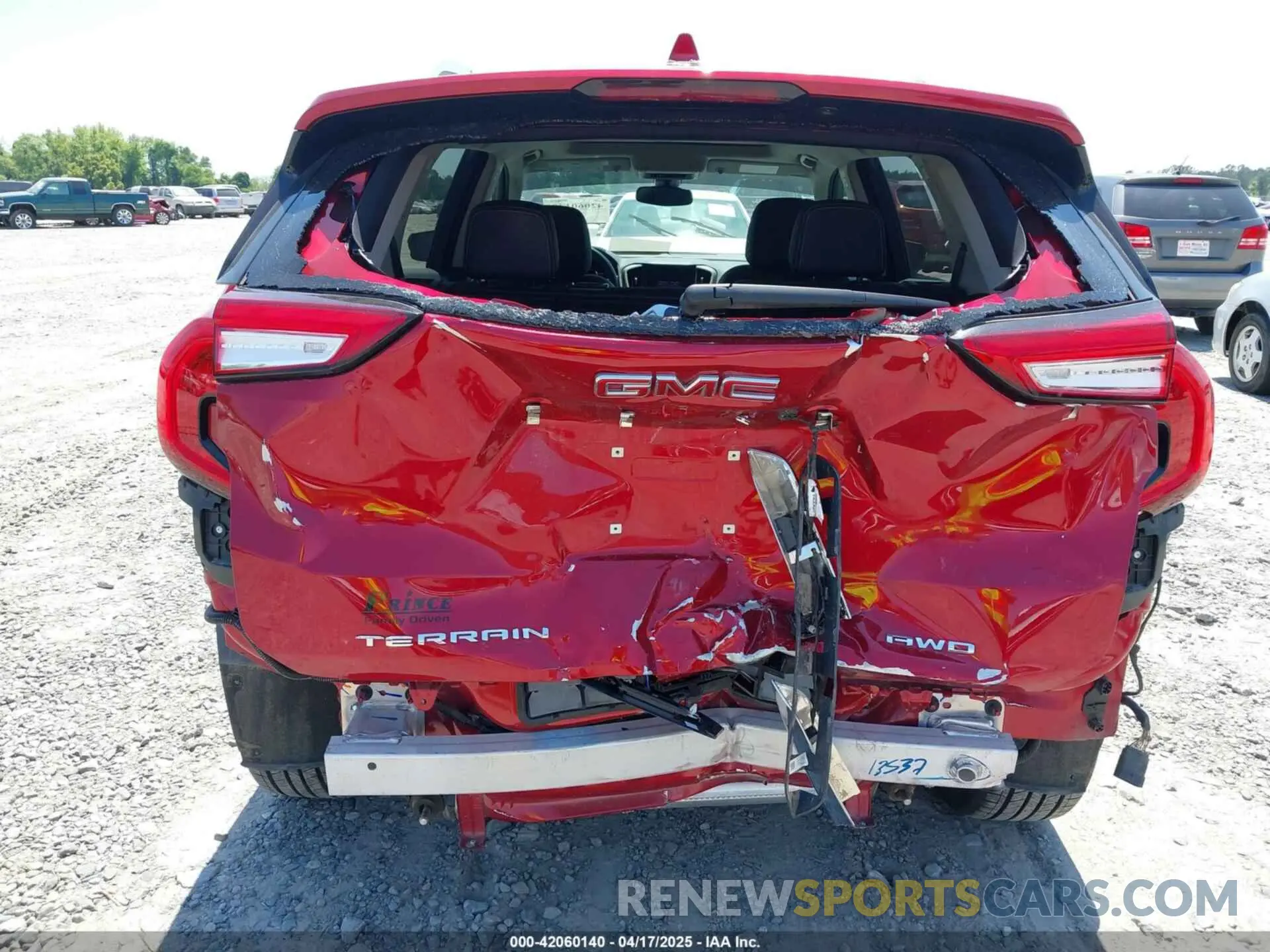 6 Photograph of a damaged car 3GKALXEG8RL325865 GMC TERRAIN 2024