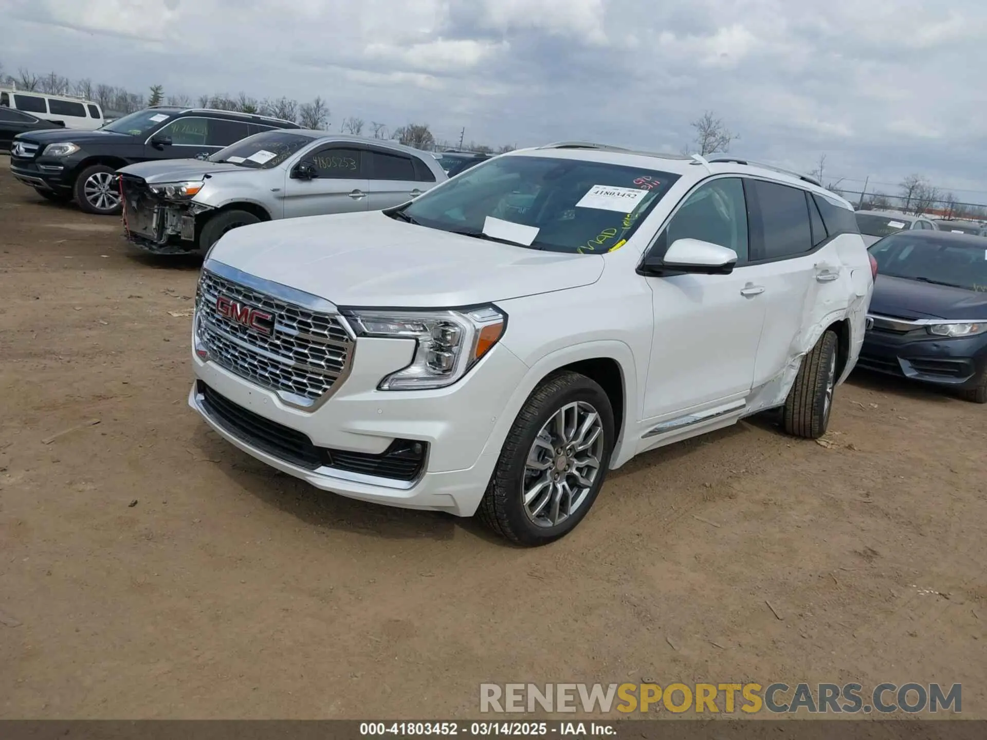 2 Photograph of a damaged car 3GKALXEG8RL395592 GMC TERRAIN 2024