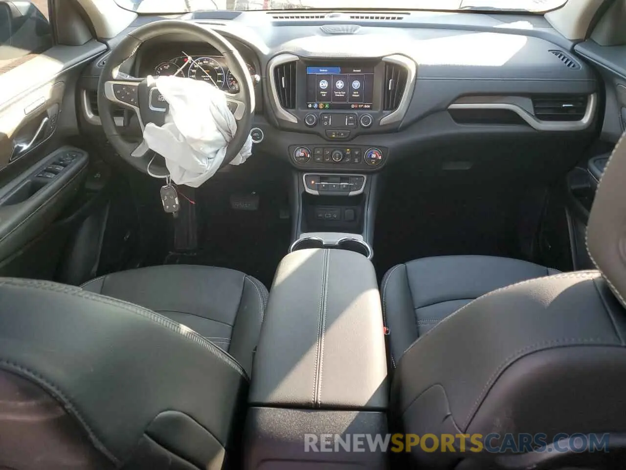 8 Photograph of a damaged car 3GKALXEG9RL387212 GMC TERRAIN 2024
