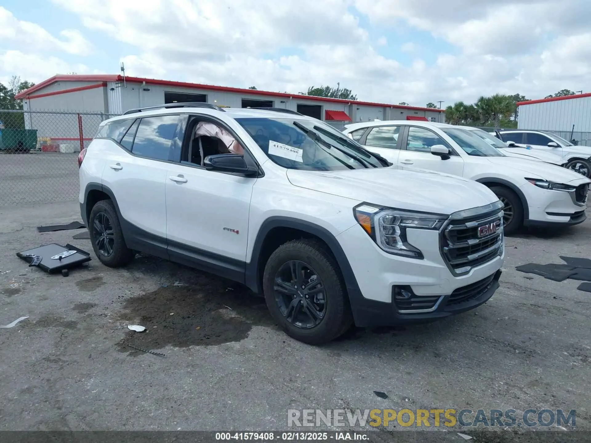 1 Photograph of a damaged car 3GKALYEG4RL380612 GMC TERRAIN 2024