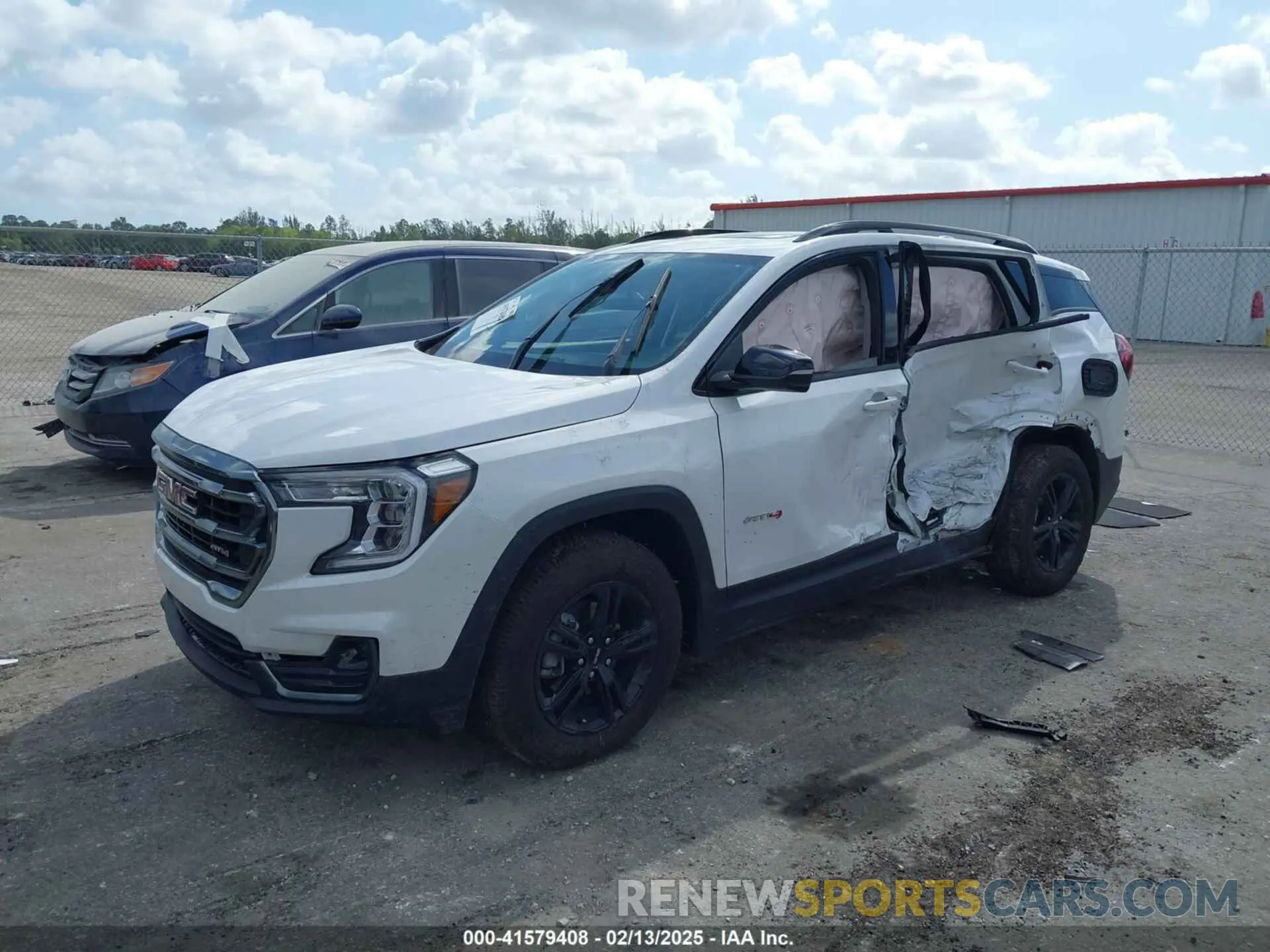 2 Photograph of a damaged car 3GKALYEG4RL380612 GMC TERRAIN 2024