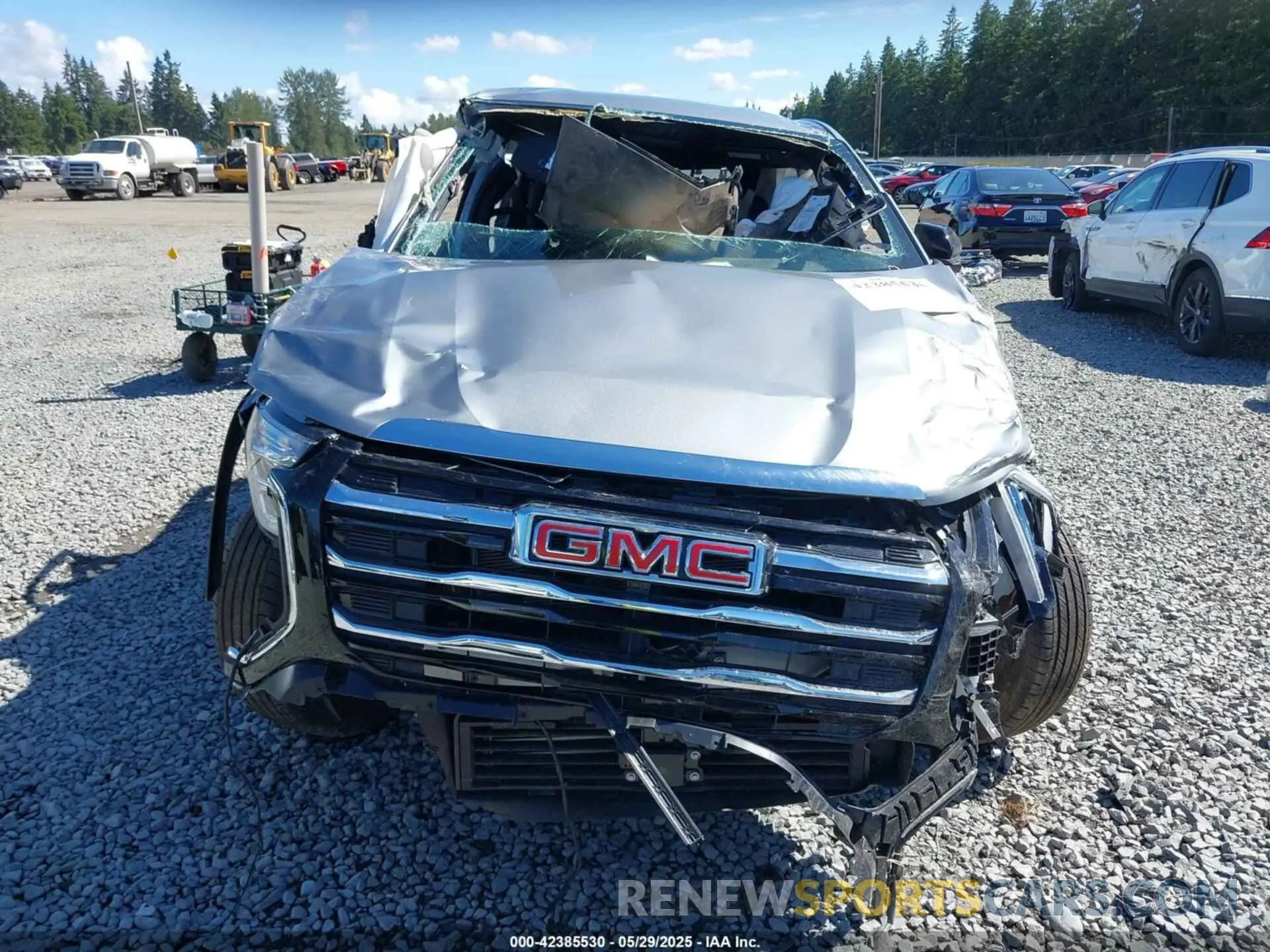 6 Photograph of a damaged car 3GKALUEG3SL231557 GMC TERRAIN 2025