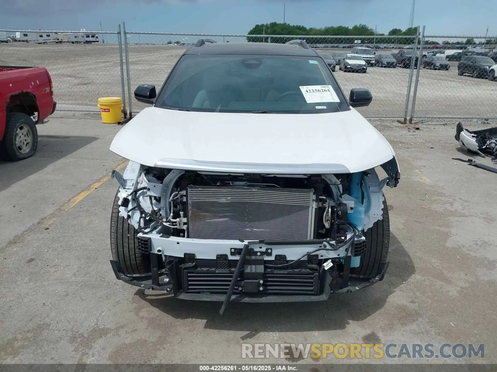 6 Photograph of a damaged car 3GKALUEG8SL300808 GMC TERRAIN 2025