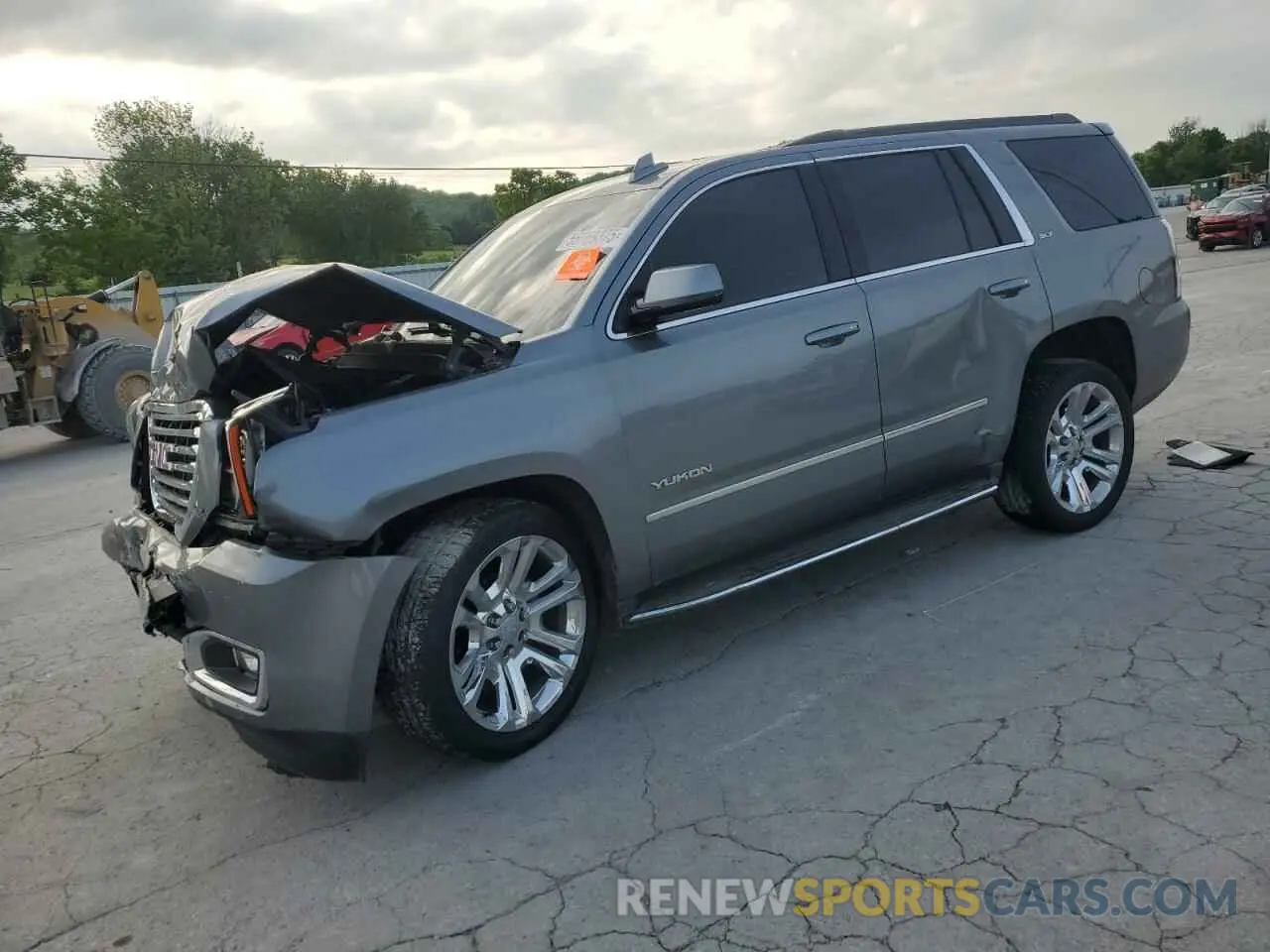 1 Photograph of a damaged car 1GKS1BKC7KR226421 GMC YUKON 2019