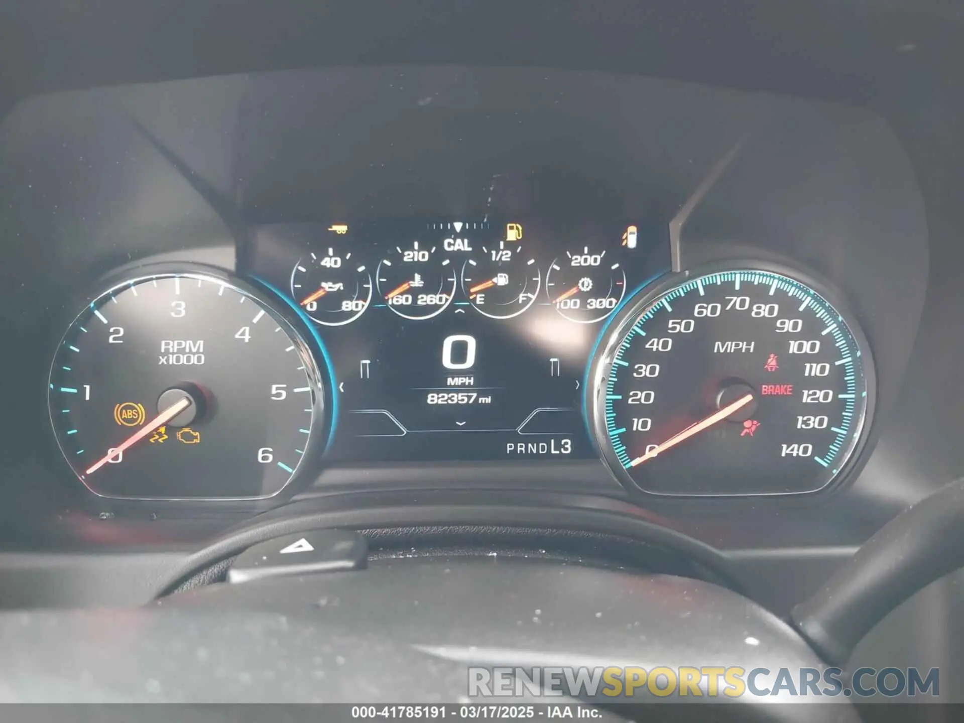 7 Photograph of a damaged car 1GKS1CKJ0KR251701 GMC YUKON 2019