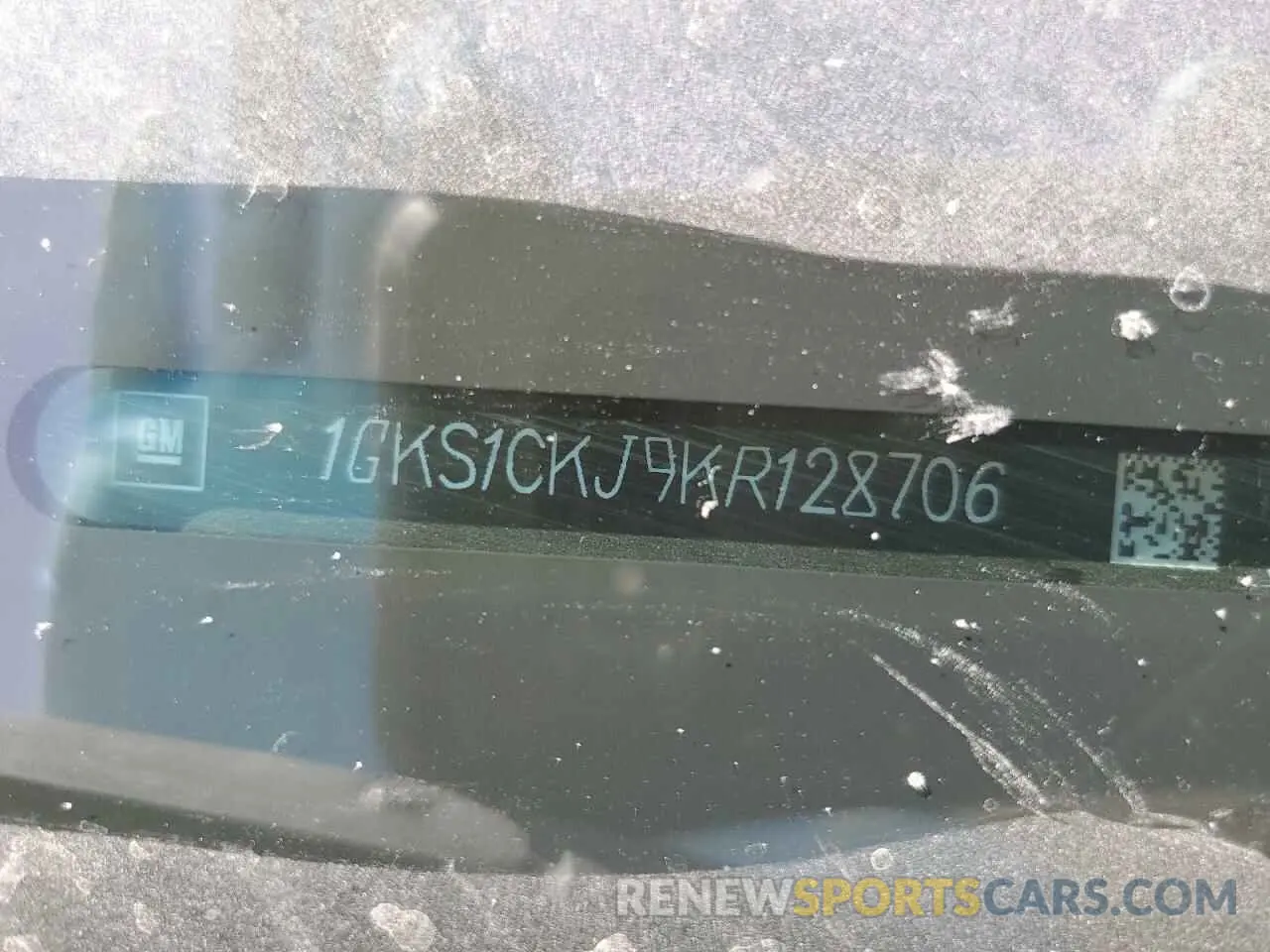 13 Photograph of a damaged car 1GKS1CKJ9KR128706 GMC YUKON 2019