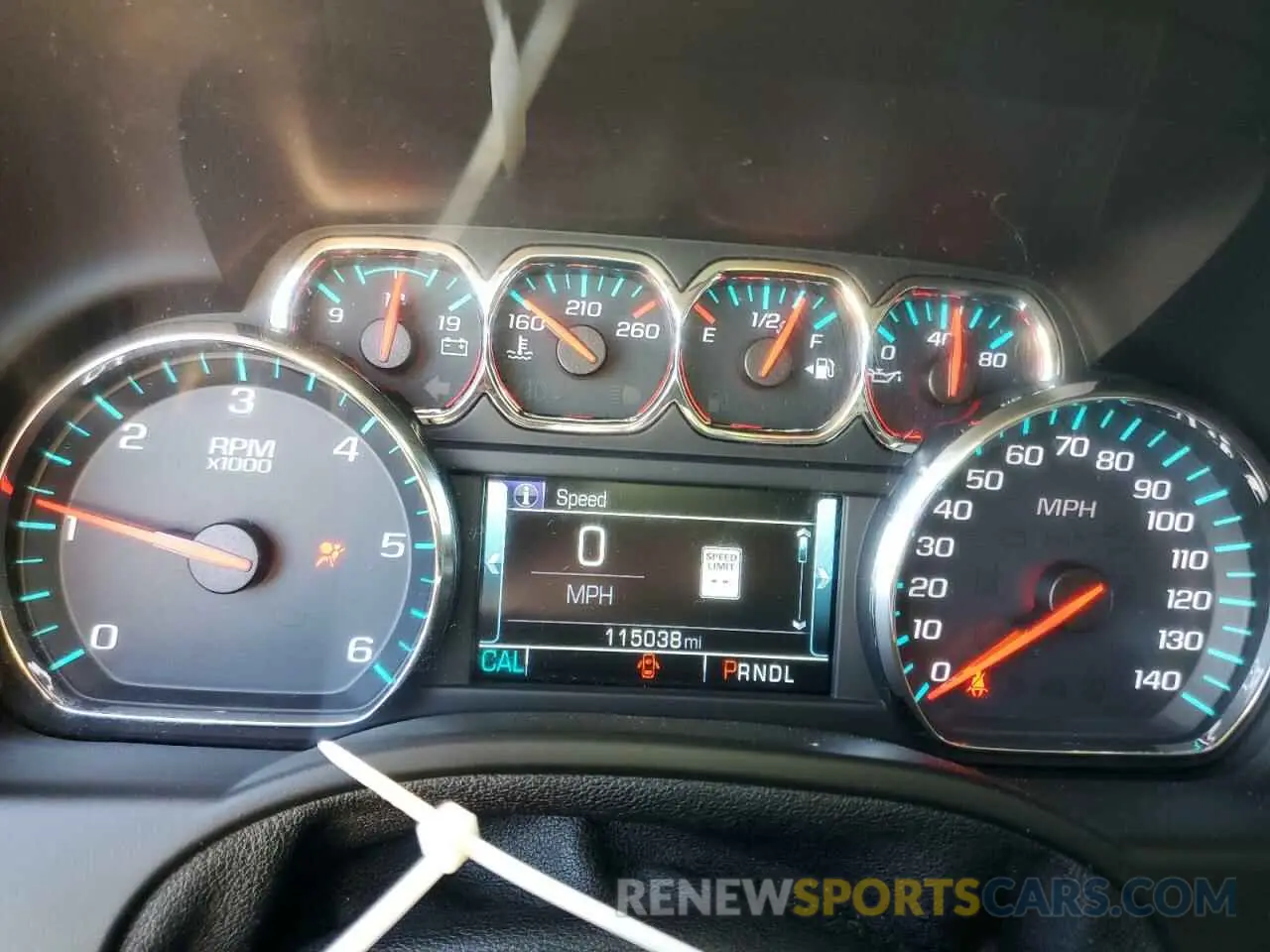 9 Photograph of a damaged car 1GKS1GKC5KR327079 GMC YUKON 2019