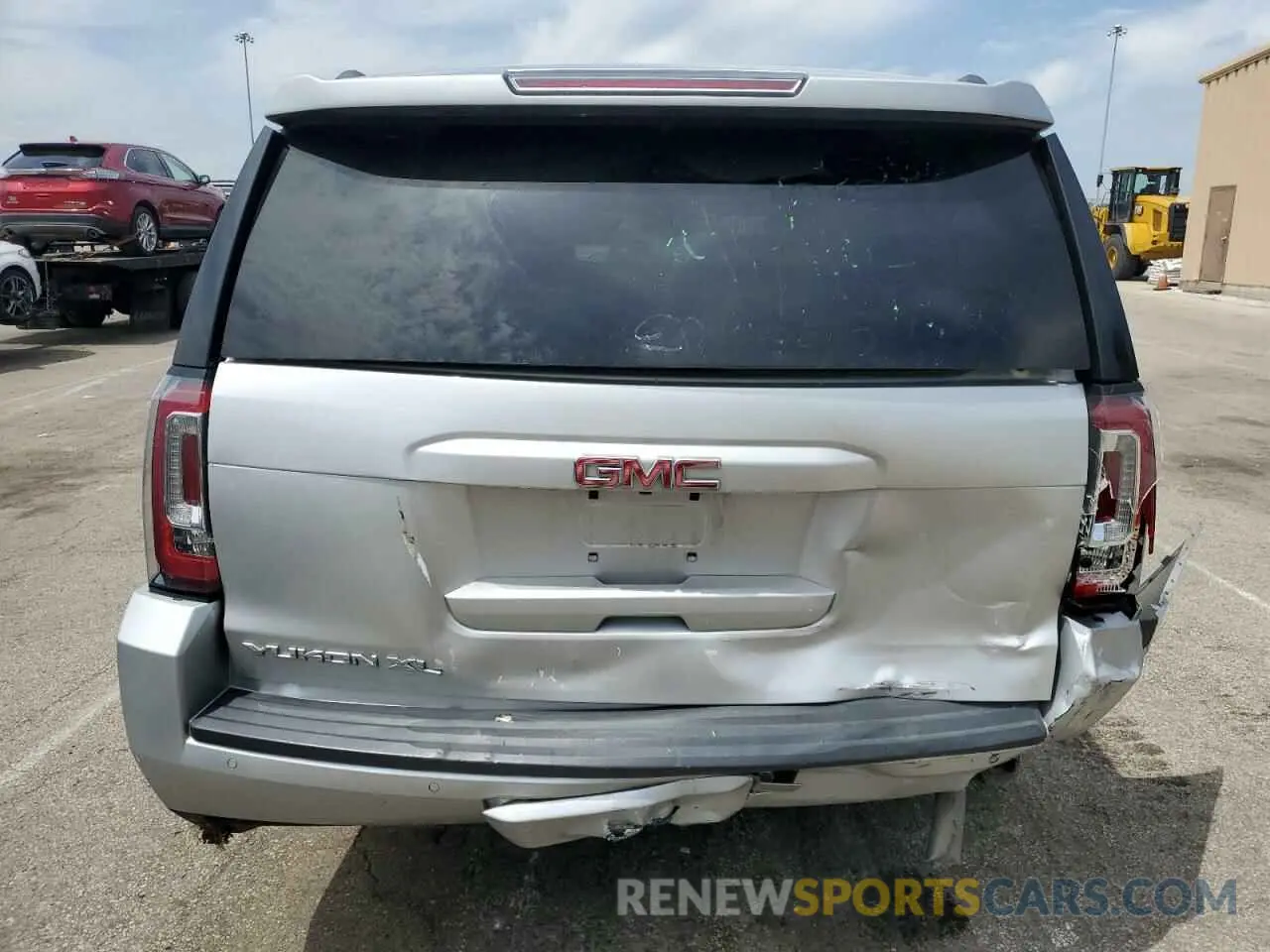 6 Photograph of a damaged car 1GKS1GKC8KR245444 GMC YUKON 2019