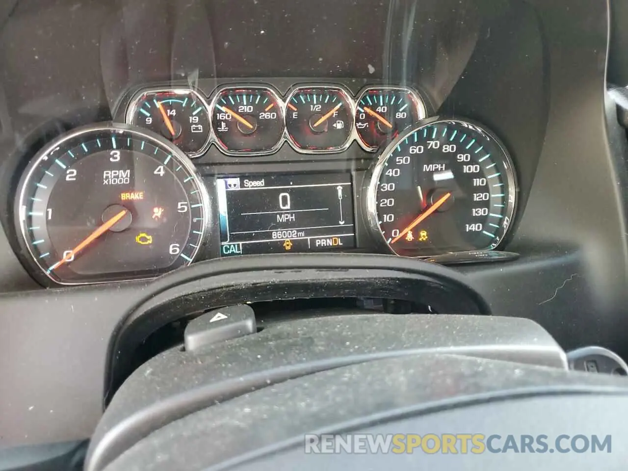 9 Photograph of a damaged car 1GKS2AKC9KR354179 GMC YUKON 2019