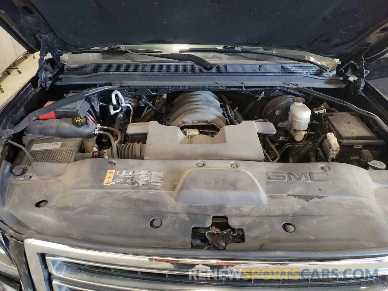 12 Photograph of a damaged car 1GKS2BKC2KR238408 GMC YUKON 2019