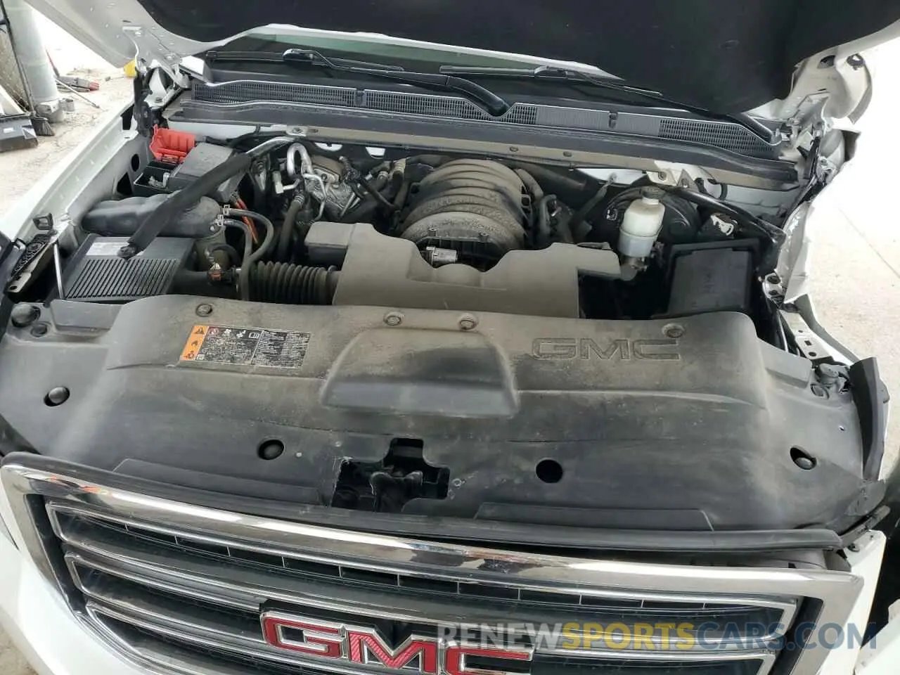 12 Photograph of a damaged car 1GKS2BKC4KR307857 GMC YUKON 2019