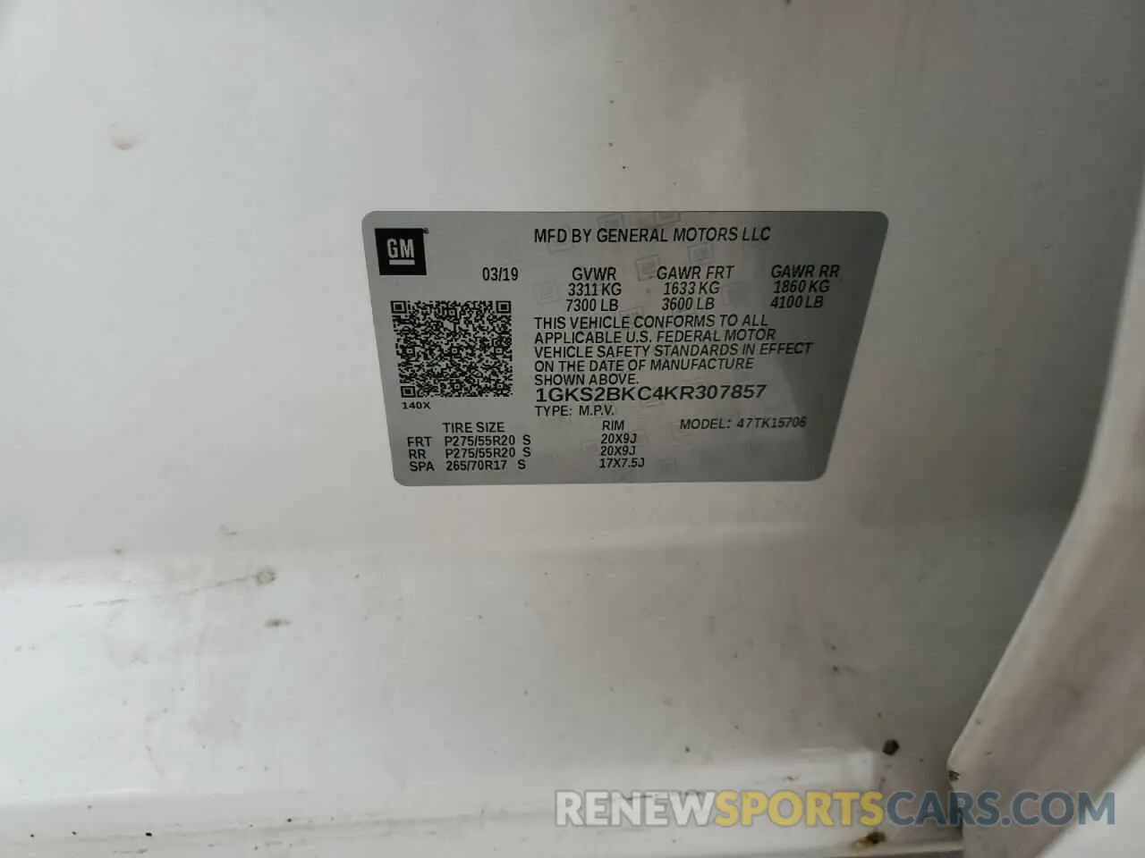 13 Photograph of a damaged car 1GKS2BKC4KR307857 GMC YUKON 2019