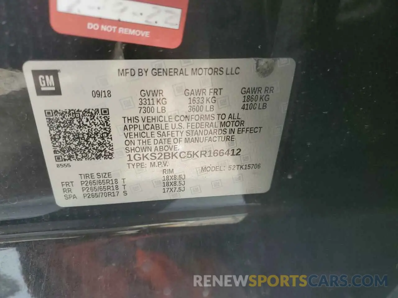 14 Photograph of a damaged car 1GKS2BKC5KR166412 GMC YUKON 2019