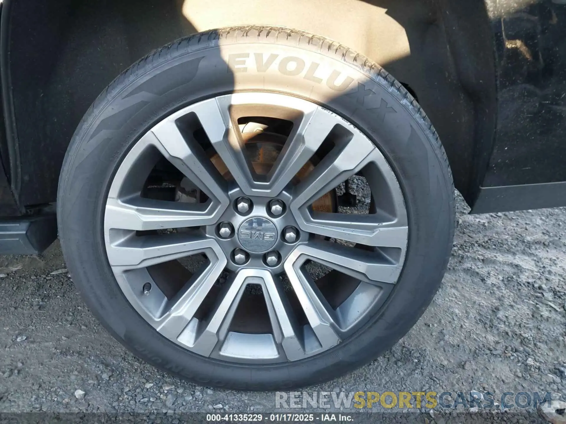 12 Photograph of a damaged car 1GKS2CKJ2KR137664 GMC YUKON 2019