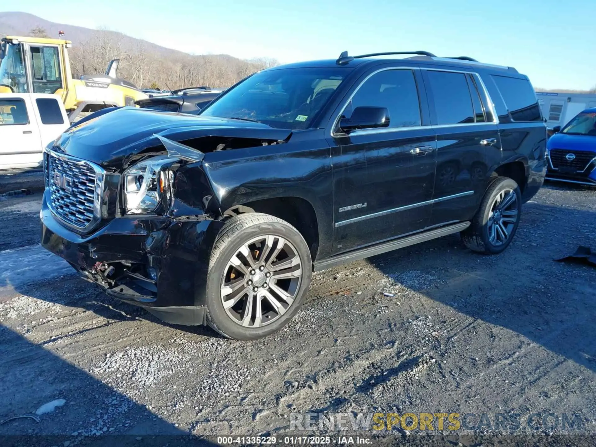 2 Photograph of a damaged car 1GKS2CKJ2KR137664 GMC YUKON 2019