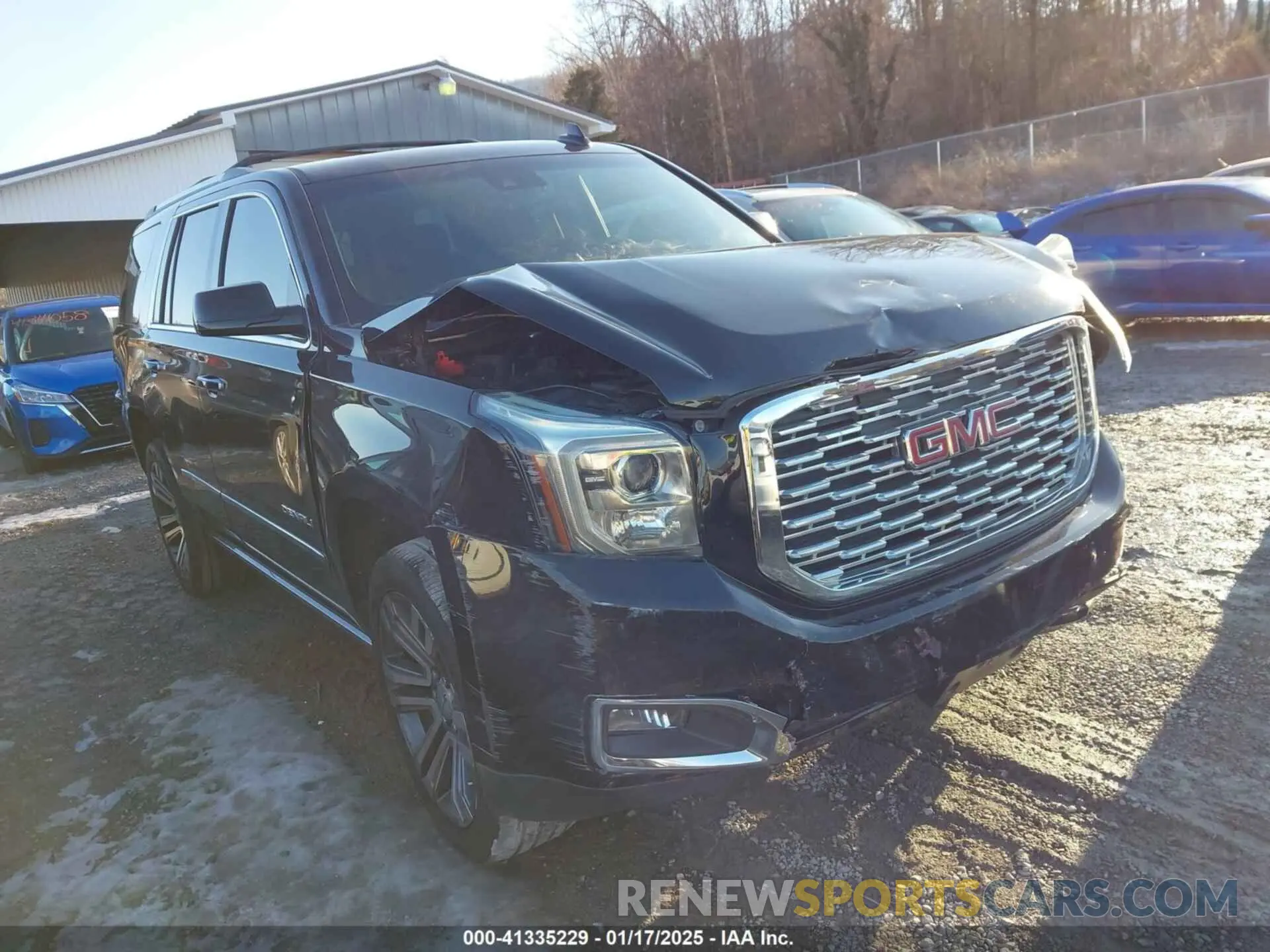 6 Photograph of a damaged car 1GKS2CKJ2KR137664 GMC YUKON 2019