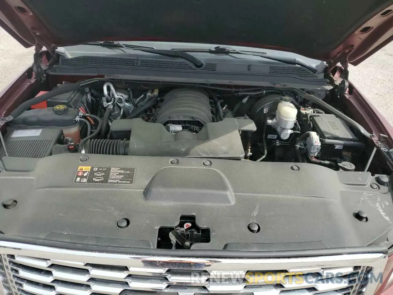 12 Photograph of a damaged car 1GKS2CKJ3KR342779 GMC YUKON 2019