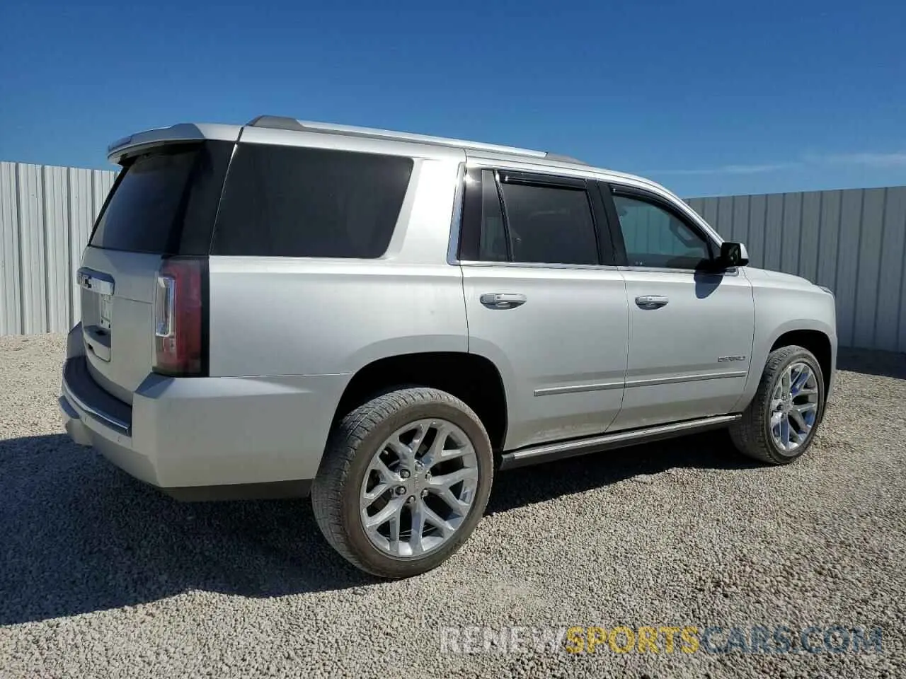 3 Photograph of a damaged car 1GKS2CKJ9KR248647 GMC YUKON 2019
