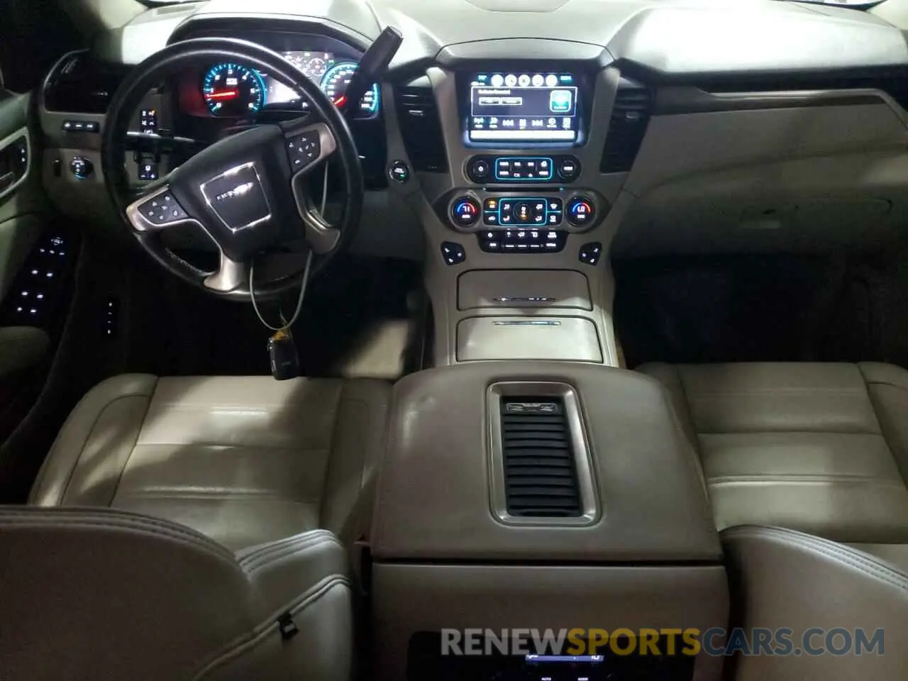 8 Photograph of a damaged car 1GKS2CKJ9KR409479 GMC YUKON 2019