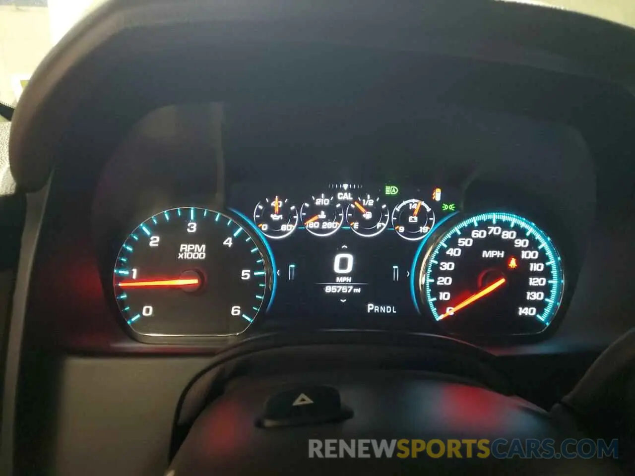 9 Photograph of a damaged car 1GKS2CKJ9KR409479 GMC YUKON 2019