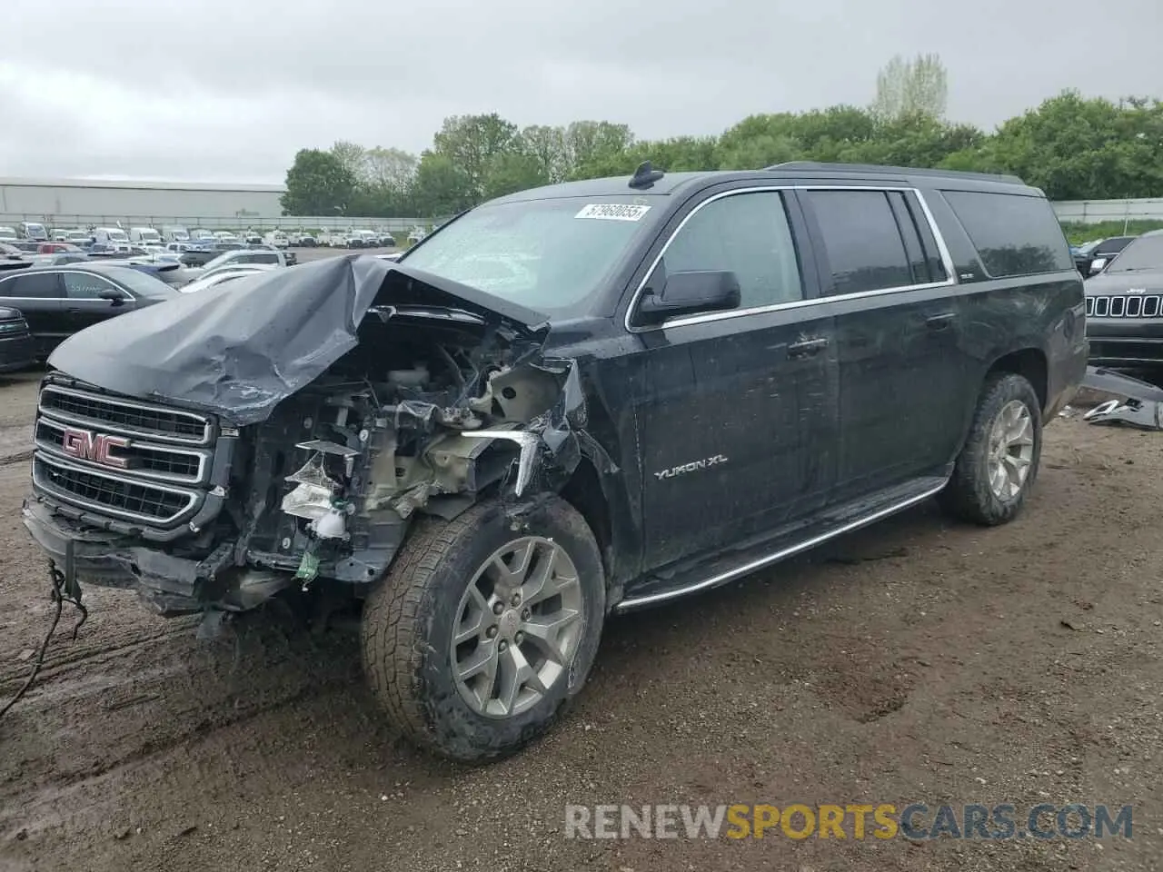 1 Photograph of a damaged car 1GKS2FEC2KR204603 GMC YUKON 2019