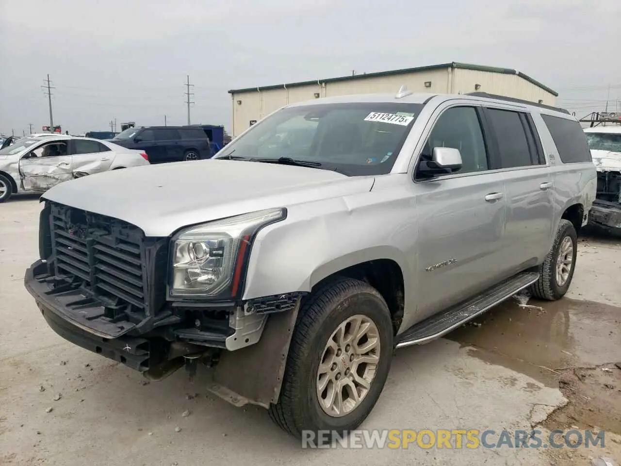 1 Photograph of a damaged car 1GKS2GKC3KR343794 GMC YUKON 2019