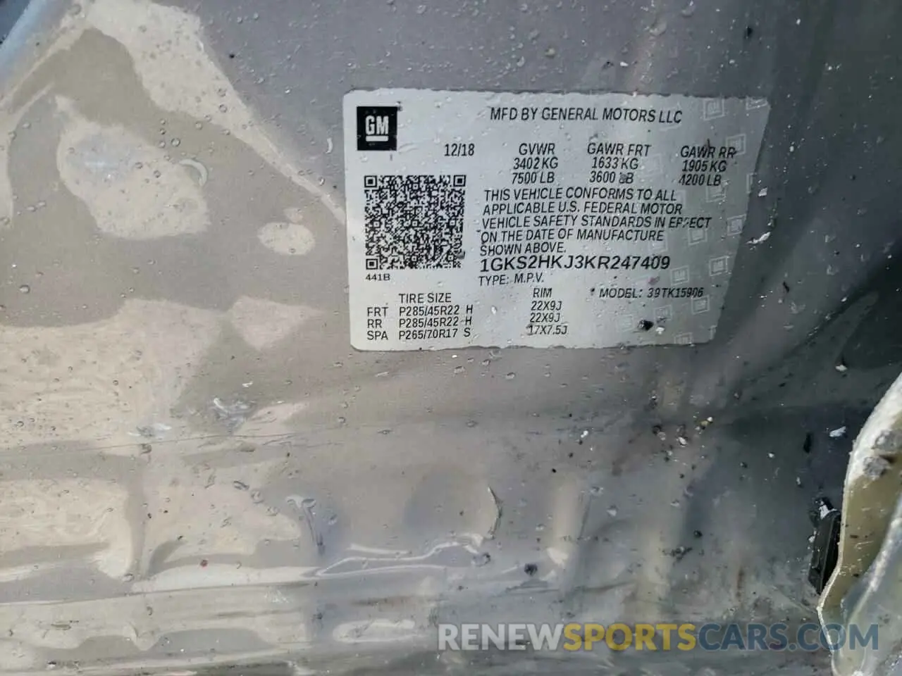 13 Photograph of a damaged car 1GKS2HKJ3KR247409 GMC YUKON 2019