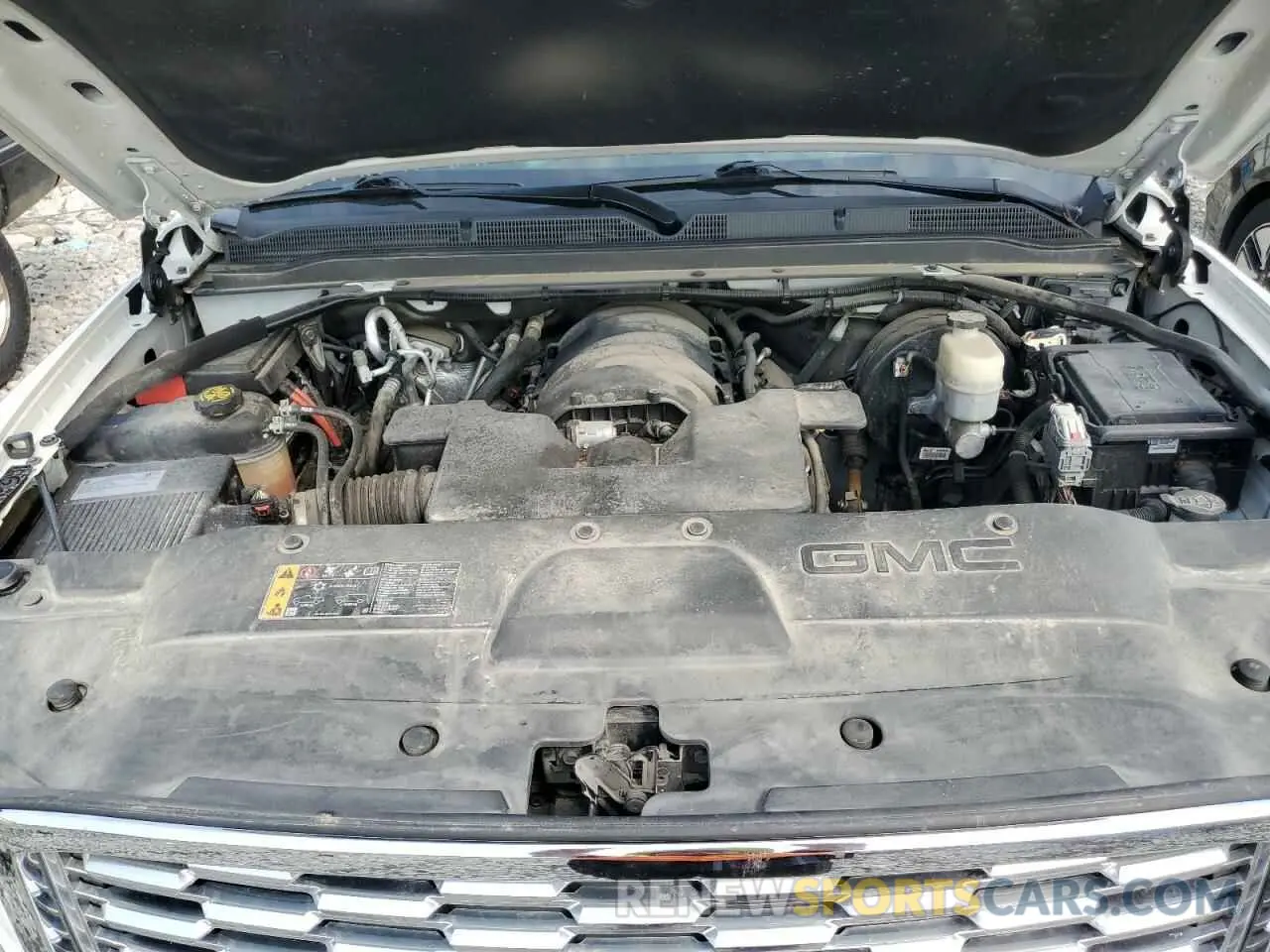 12 Photograph of a damaged car 1GKS2HKJ3KR386729 GMC YUKON 2019