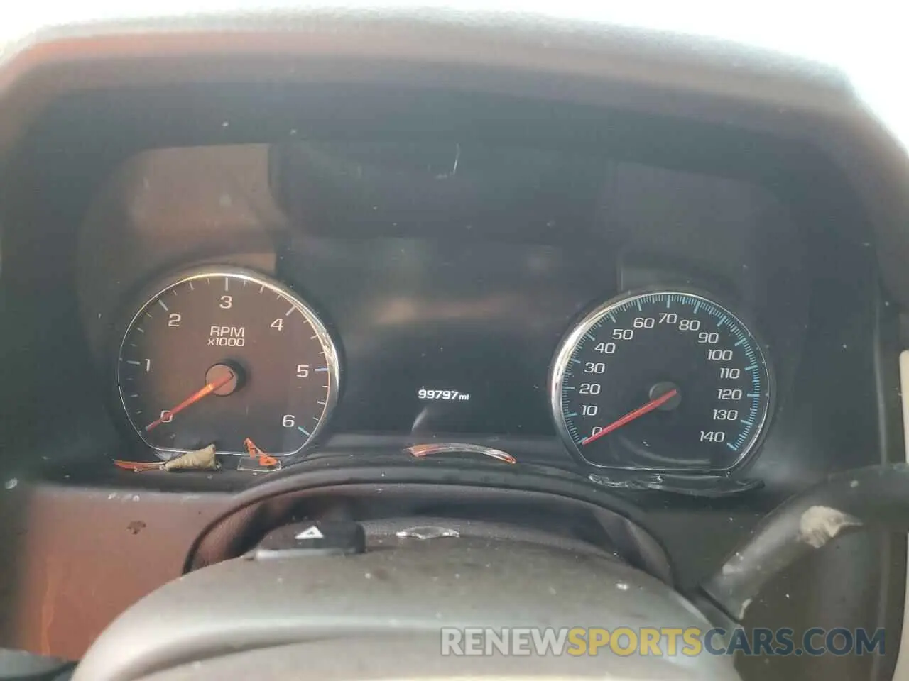 9 Photograph of a damaged car 1GKS2HKJ3KR386729 GMC YUKON 2019