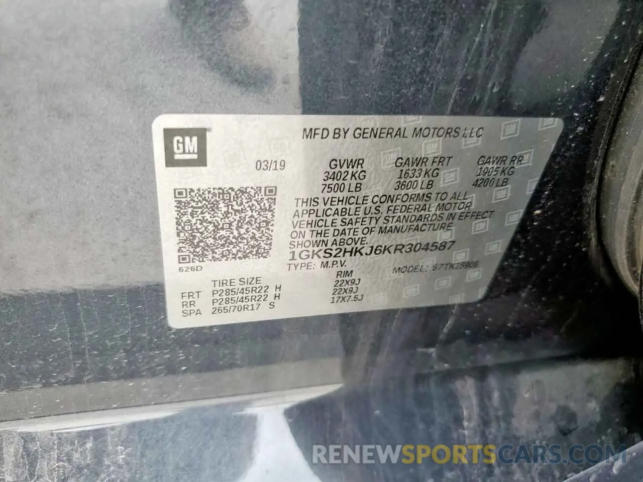 13 Photograph of a damaged car 1GKS2HKJ6KR304587 GMC YUKON 2019