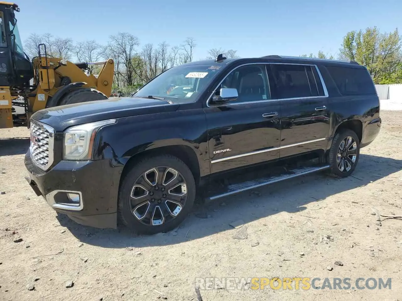 1 Photograph of a damaged car 1GKS2HKJ6KR307005 GMC YUKON 2019