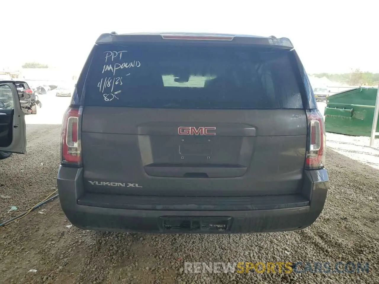 6 Photograph of a damaged car 1GKS2JKC3KR233809 GMC YUKON 2019